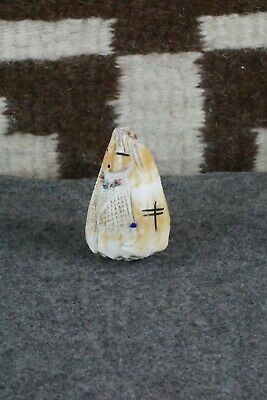 Corn Maiden Zuni Fetish Carving - Kevin Quam