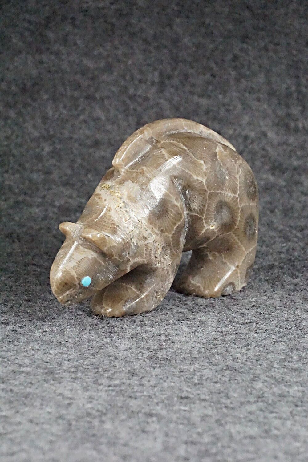 Mountain Lion Zuni Fetish Carving - Ronnie Lunasee