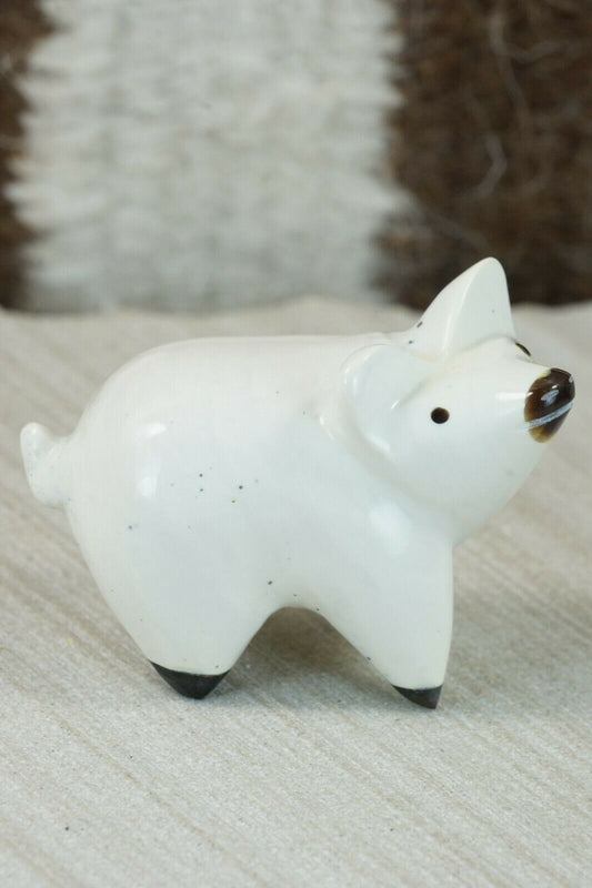 Pig Zuni Fetish Carving - Enrike Leekya