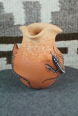 Zuni Pottery - Lorenda Cellicion