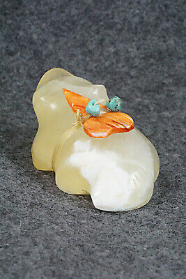 Badger Zuni Fetish Carving - Daphne Quam