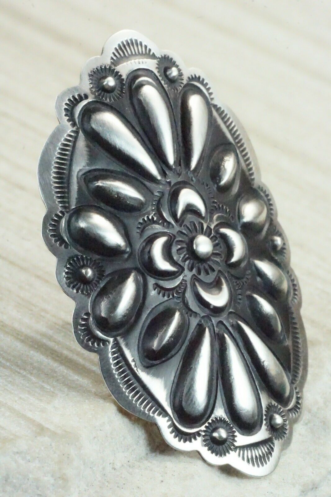 Sterling Silver Ring - Leander Tahe - Size 7.5