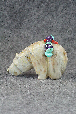 Bear Zuni Fetish Carving - Paulette Quam
