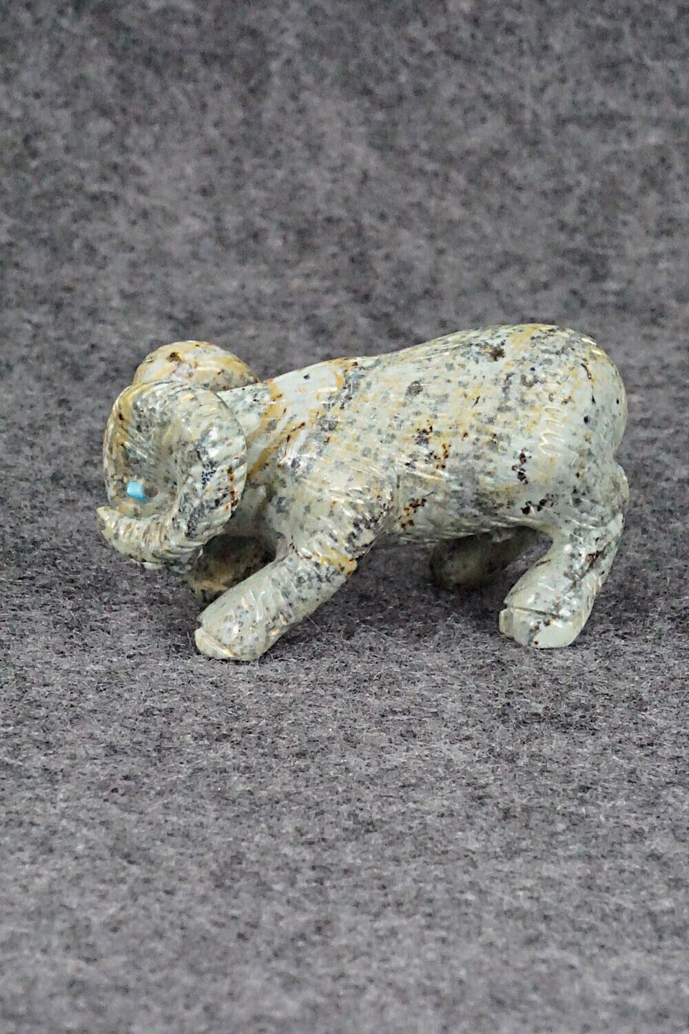 Ram Zuni Fetish Carving - Wilfred Cheama