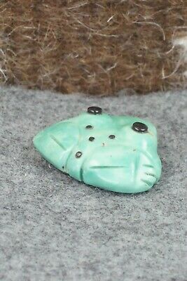 Frog Zuni Fetish Carving - Reynold Lunasee