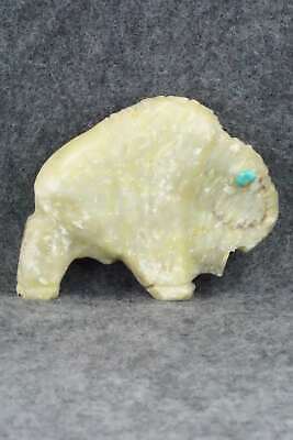 Buffalo Zuni Fetish Carving - Kevin Quam