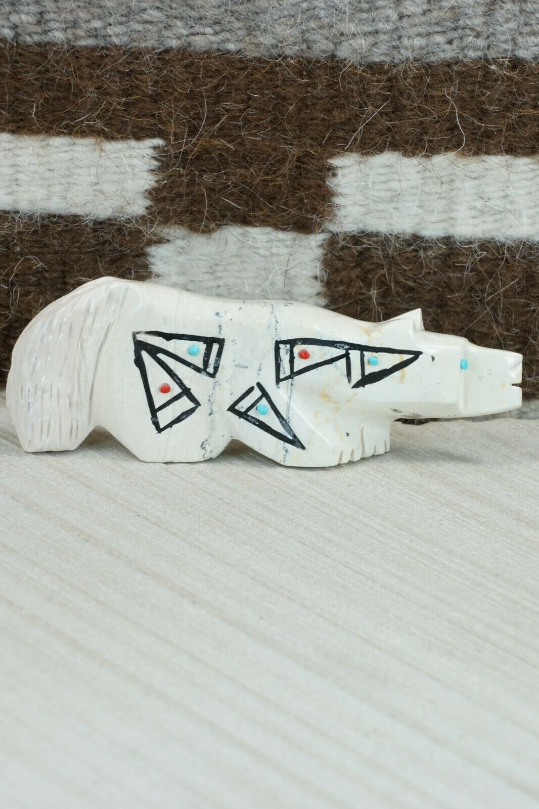 Wolf Zuni Fetish Carving - Terrance Martza