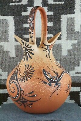 Zuni Pottery - Deldrick Cellicion