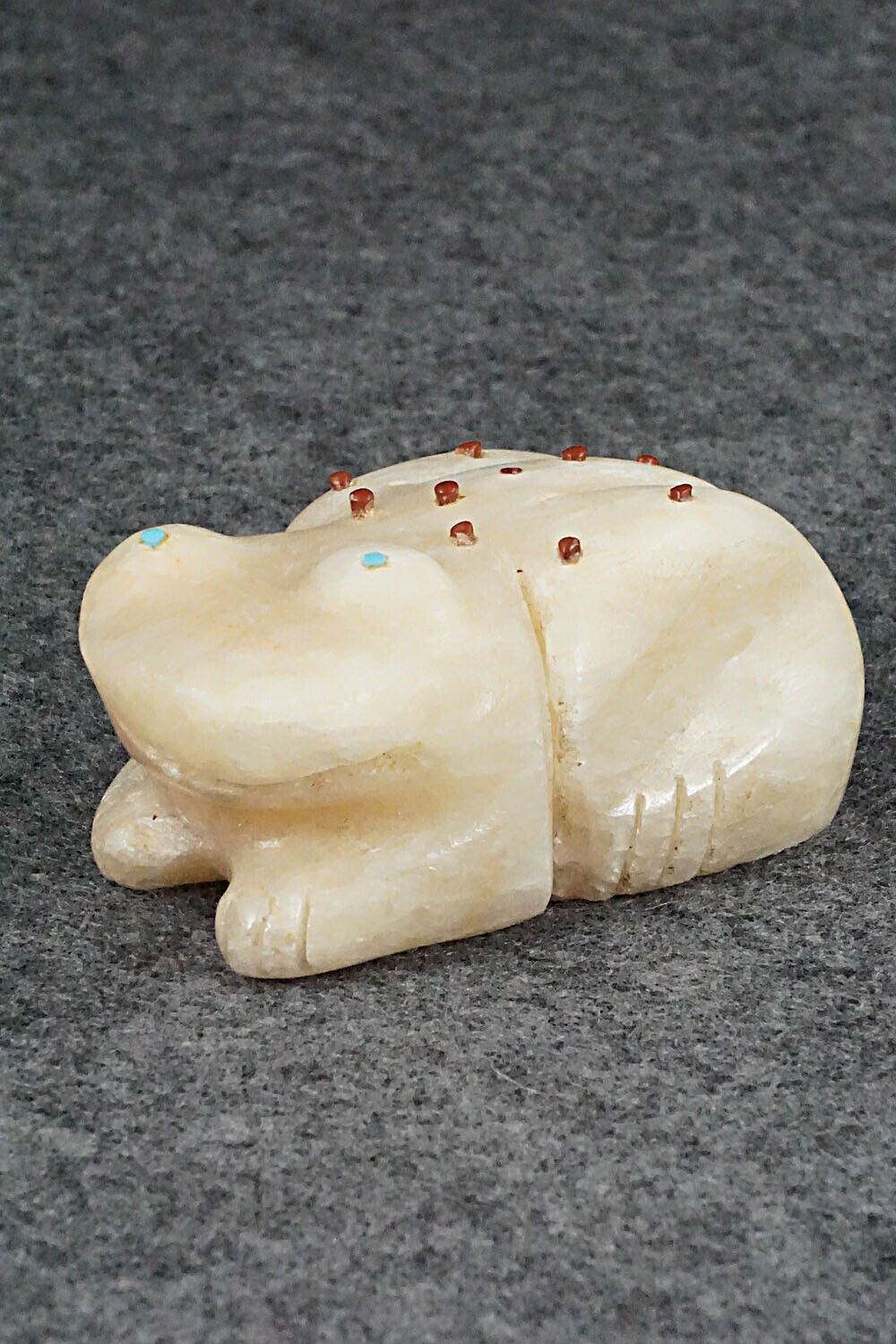 Frog Zuni Fetish Carving - Tyrone Poncho