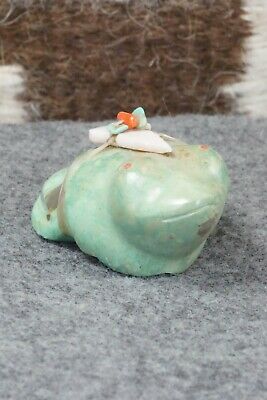 Frog Zuni Fetish Carving - Daphne Quam