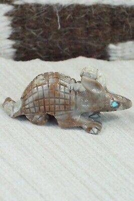 Armadillo Zuni Fetish Carving - Dana Malani