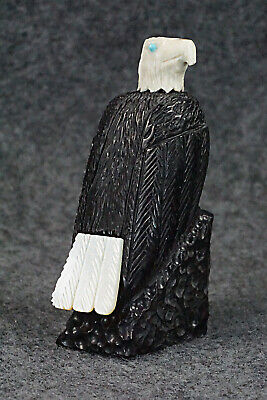 Bald Eagle Zuni Fetish Carving - Mike Tucson