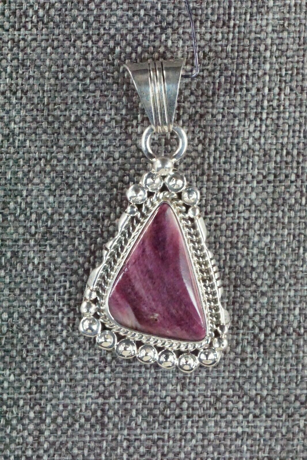 Spiny Oyster and Sterling Silver Pendant - Native American
