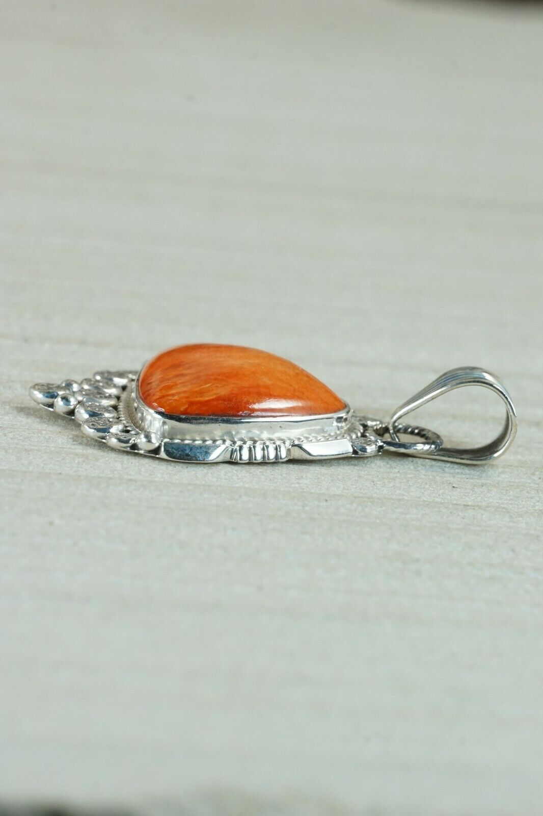 Navajo Spiny Oyster & Sterling Silver Pendant - Native American