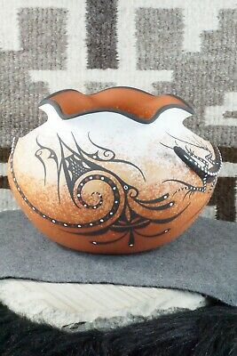 Zuni Pottery - Deldrick Cellicion