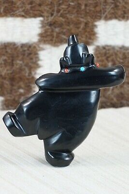 Bear Zuni Fetish Carving - Claudia Peina