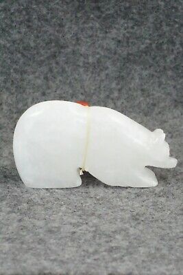 Bear Zuni Fetish Carving - Cheryl Beyuka