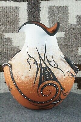 Zuni Pottery - Deldrick Cellicion