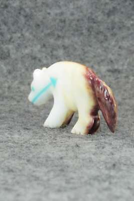 Wolf Zuni Fetish Carving - Andres Quandelacy