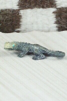 Lizard Zuni Fetish Carving - Lance Cheama