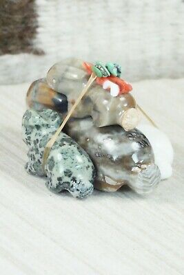 Rabbit Zuni Fetish Carving - Daisy Natewa