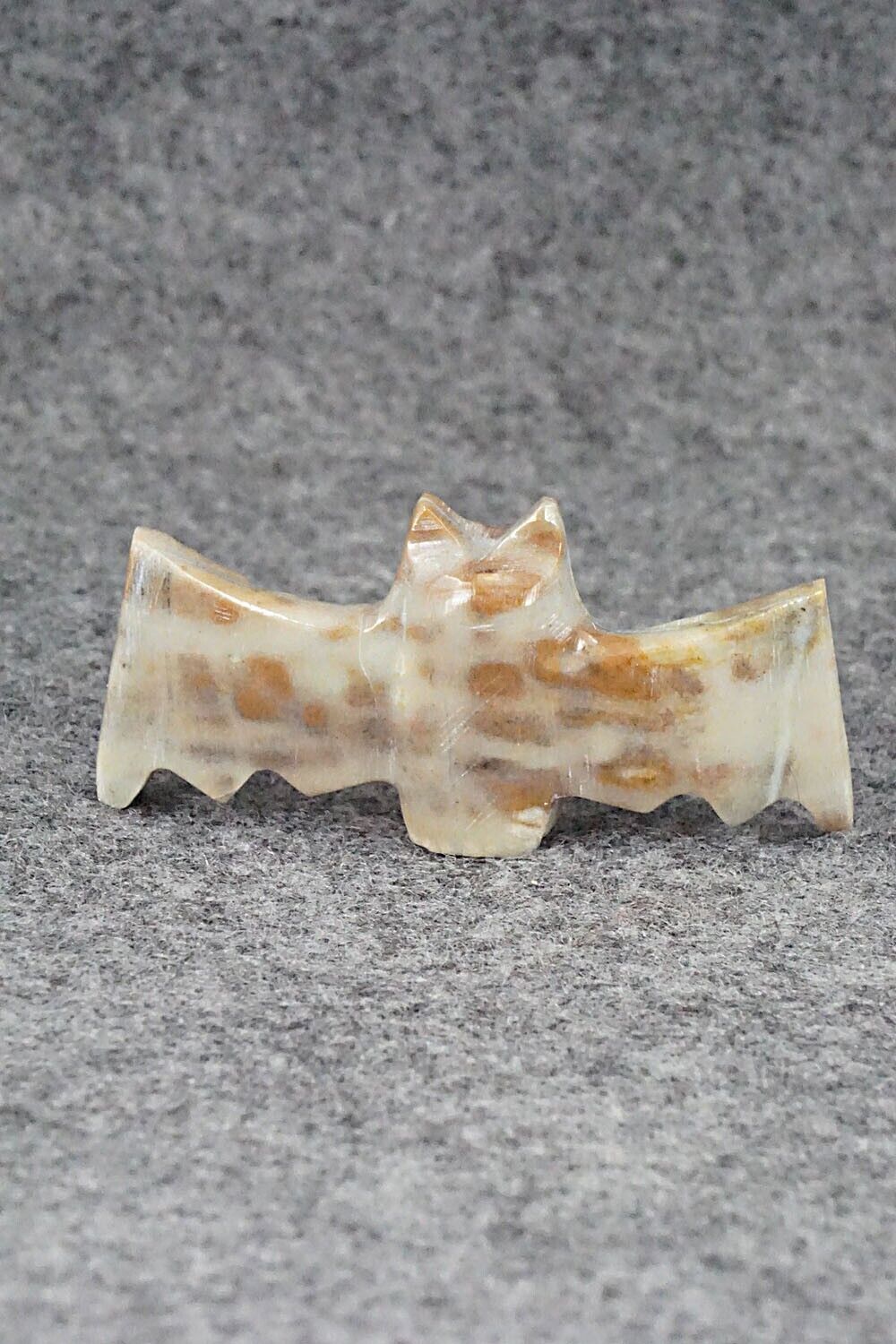 Bat Zuni Fetish Carving - Tim Lementino