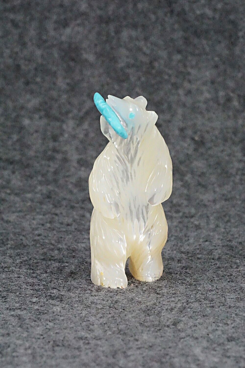 Bear Zuni Fetish Carving - Andres Quandelacy