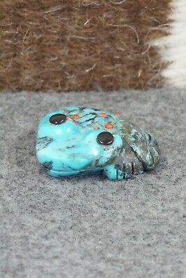 Frog Zuni Fetish Carving - Reynold Lunasee