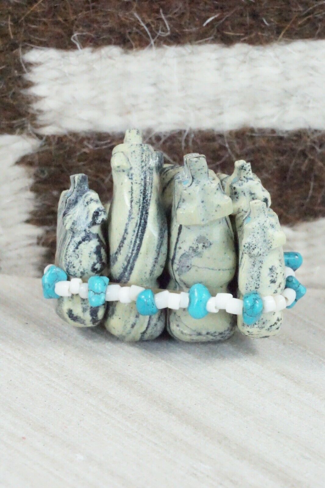 Bear Zuni Fetish Carving - Tim Lementino