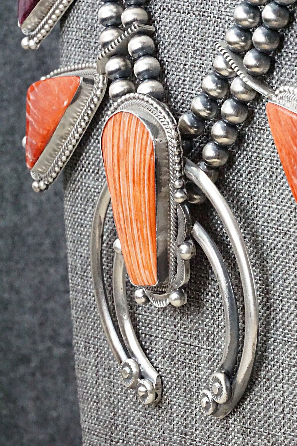Spiny Oyster & Sterling Silver Squash Blossom Set - Tom Lewis