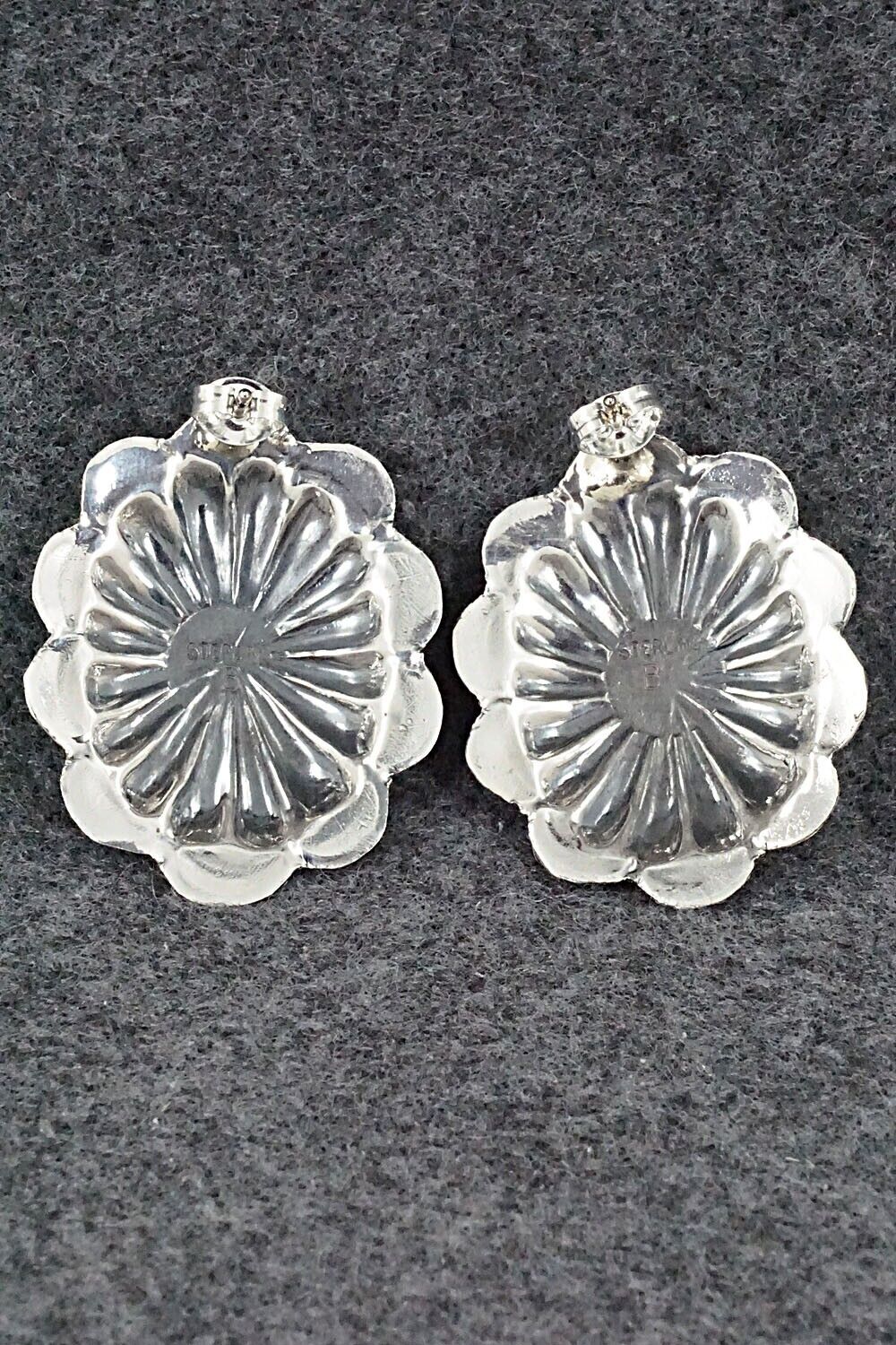Spiny Oyster & Sterling Silver Earrings - Joan Begay