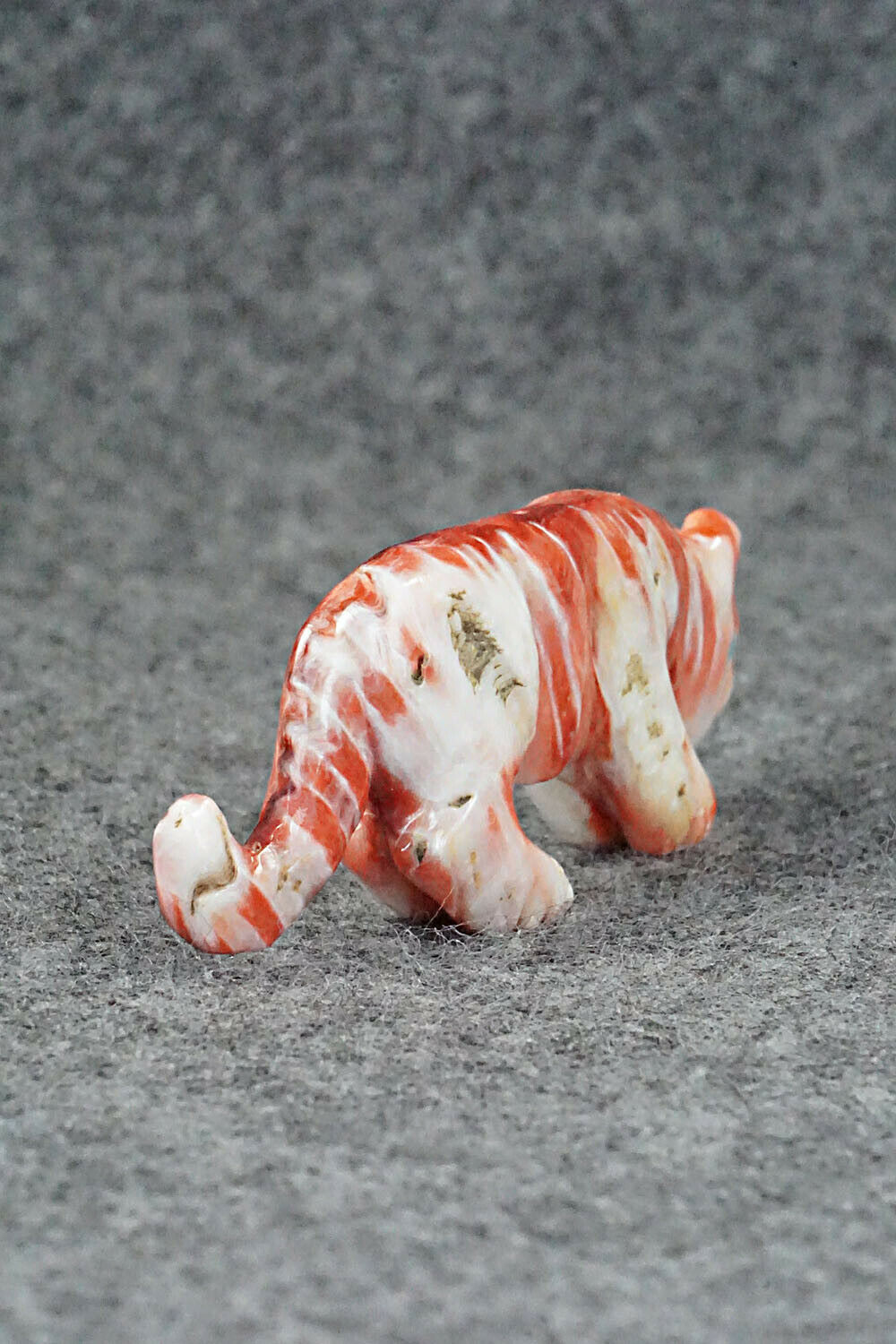 Mountain Lion Zuni Fetish Carving - Andres Quandelacy