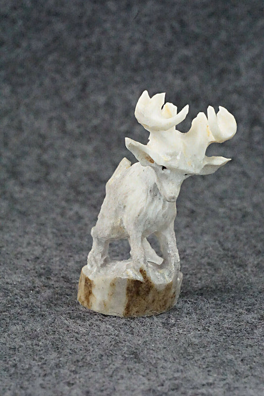 Deer Fetish Carving - Lewis Malie Jr.