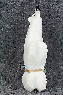 Bear Zuni Fetish Carving - Tim Lementino