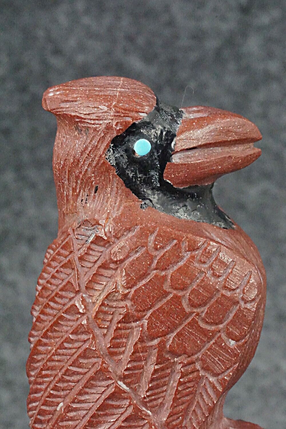 Cardinal Bird Zuni Fetish Carving - Derrick Kaamasee