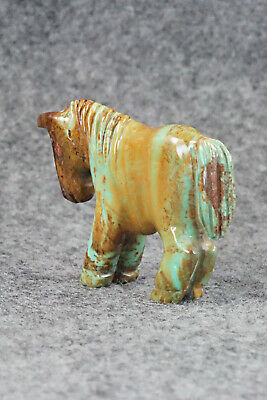 Horse Zuni Fetish Carving - Andres Quandelacy