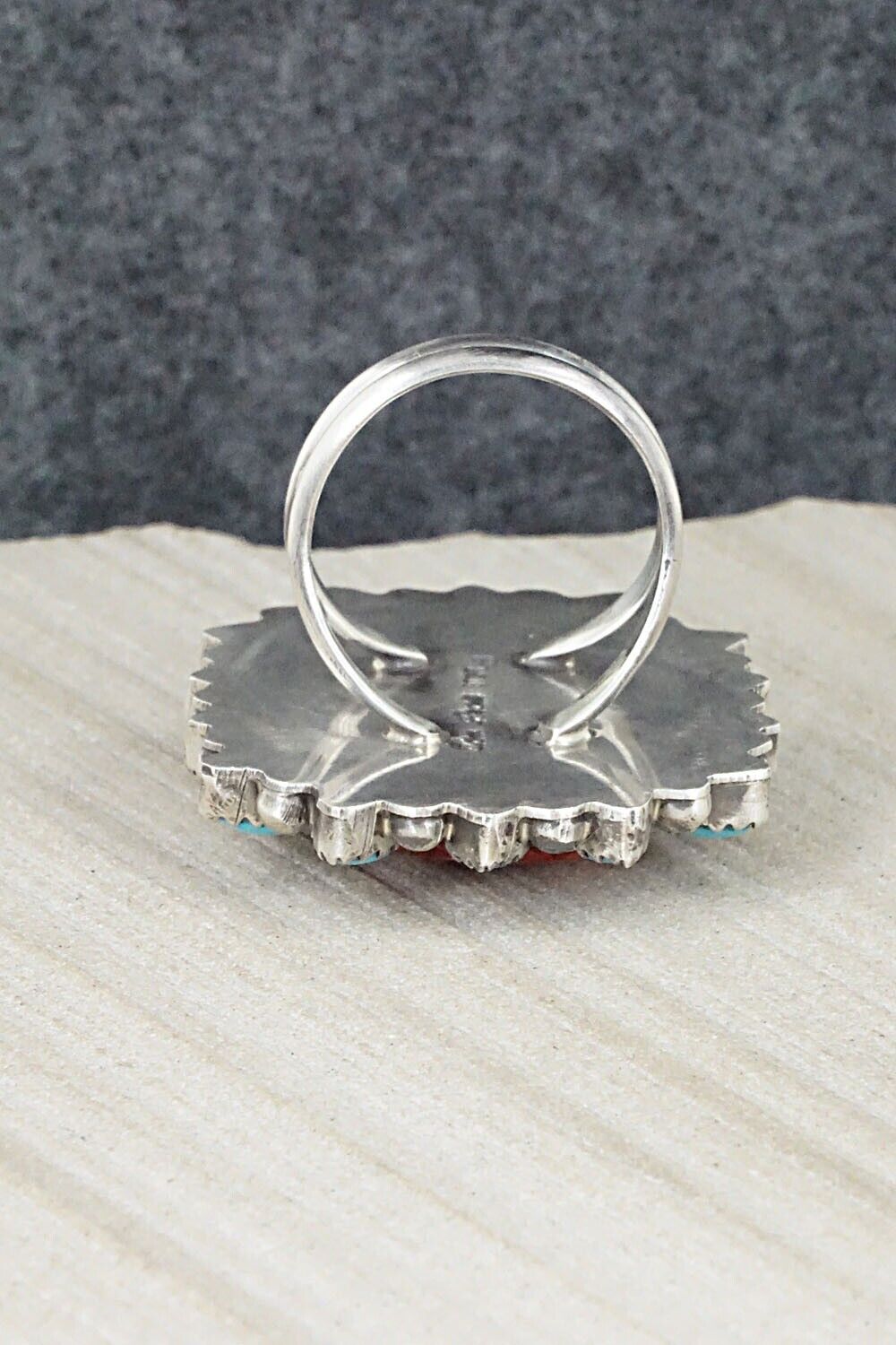 Turquoise, Spiny Oyster & Sterling Silver Ring - Tom Lewis - Size 8.5