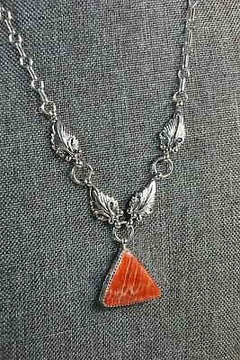 Navajo Spiny Oyster & Sterling Silver Necklace - Verley Betone