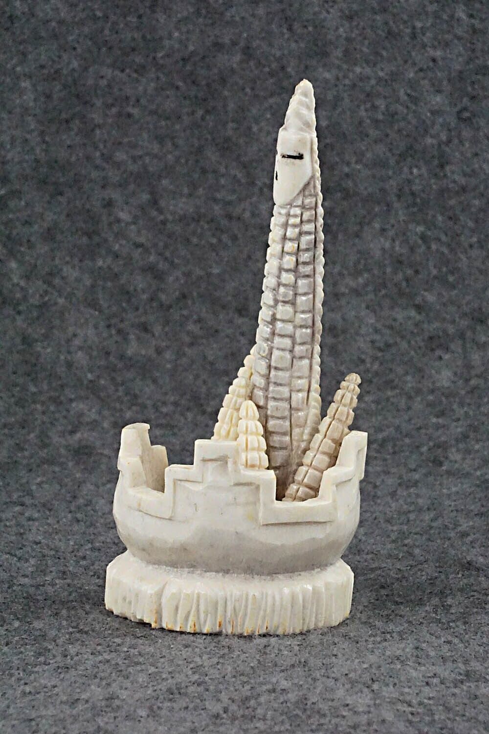 Corn Maiden Zuni Fetish Carving - Mike Tucson