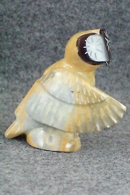 Owl Zuni Fetish Carving - Enrike Leekya