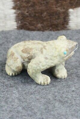 Frog Zuni Fetish Carving - Karen Zunie