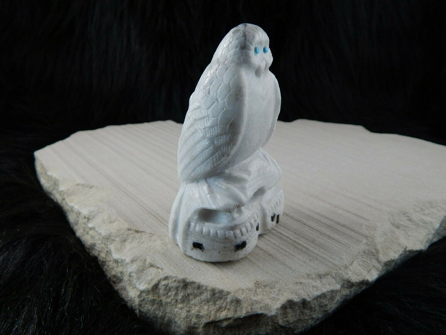 Owl Zuni Fetish Carving - Derrick Kaamasee - High Lonesome Trading