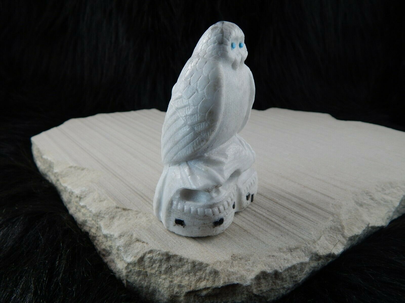 Owl Zuni Fetish Carving - Derrick Kaamasee - High Lonesome Trading