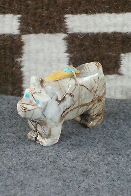 Bear Zuni Fetish Carving - Taylor Gia