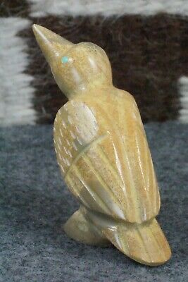 Bird Zuni Fetish Carving - Enrike Leekya