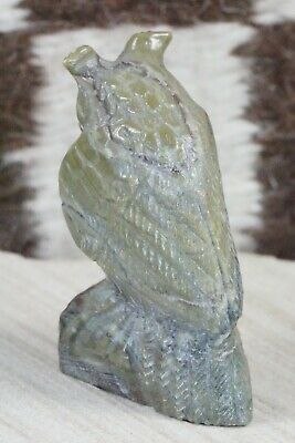 Owl Zuni Fetish Carving - Derrick Kaamasee