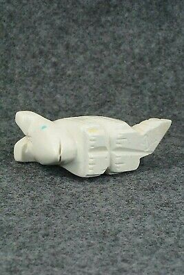 Armadillo Zuni Fetish Carving - Gilbert Lonjose
