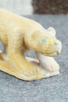 Mountain Lion Zuni Fetish Carving - Derrick Kaamasee