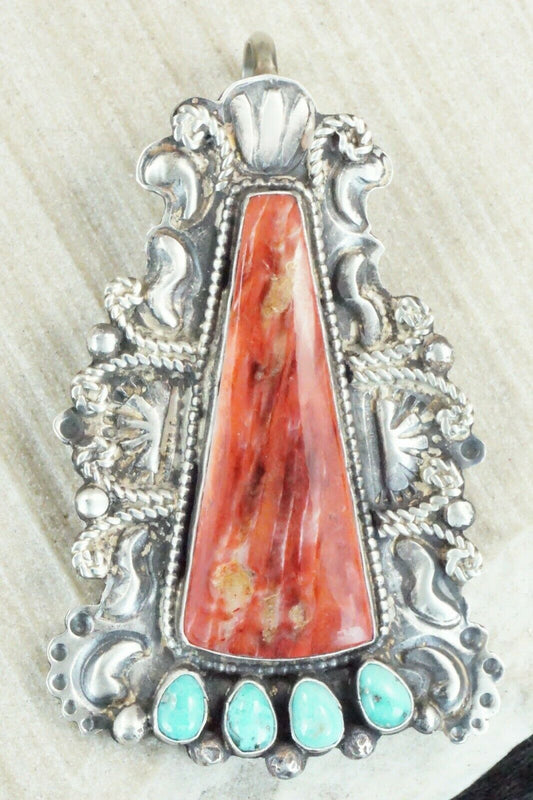 Spiny Oyster, Turquoise & Sterling Silver Pendant - Shawn Cayatineto
