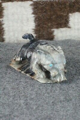 Boar Zuni Fetish Carving - Derrick Kaamasee